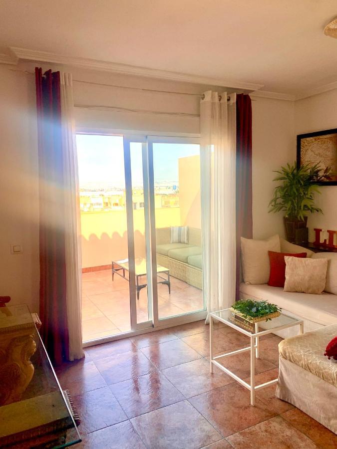 Atico Deluxe Entre Centro Y Playa Salinas Con Terraza, Wifi, Piscina Climatizada, Gym, Sauna Y Garaje -Smart Tv Roquetas de Mar Extérieur photo